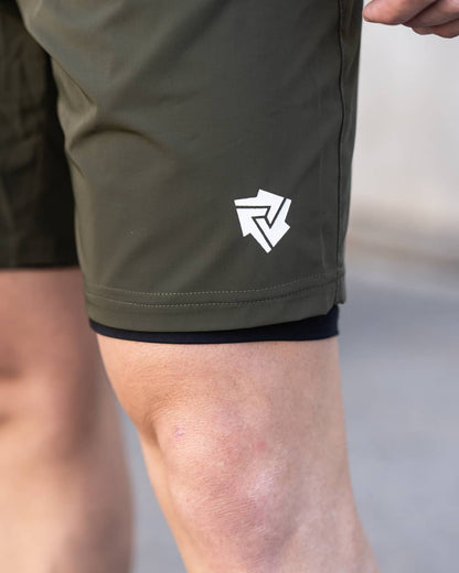 Active Shorts 2-in-1 Army Green