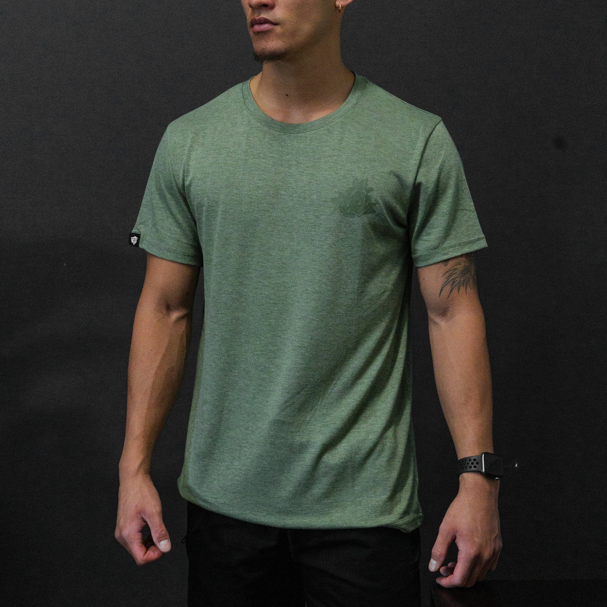 green t shirt for men or women workout active wear